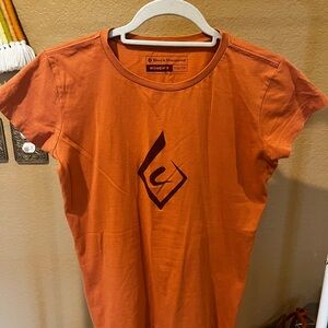 Black Diamond Women's Organic Tee in Vibrant Orange